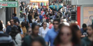 Censo 2022: Mulheres são maioria em todas as regiões pela primeira vez