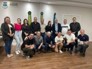 Prefeito realiza reunião e projeta Programação Religiosa durante o Natal em Tramandaí