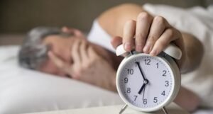 Dormir menos de 5 horas por noite aumenta o risco de Depressão