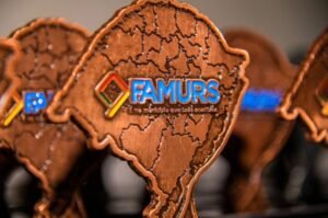 REDE DE PROTEÇÃO À MULHER VÍTIMA DE VIOLÊNCIA EM IMBÉ É FINALISTA DO PRÊMIO BOAS PRÁTICAS DA FAMURS