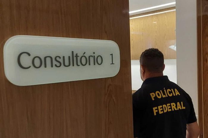 4872360_28f59da72bec3d1 Polícia Federal faz Operação contra Médicos Suspeitos de Fraudar Registro do Ponto no Hospital Conceição