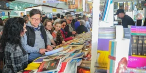 Feira do Livro alcança marca de mais de 100 mil livros vendidos em dez dias