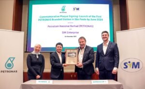 As empresas SIM assinam parceria com a PETRONAS