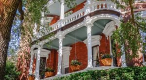 “He said the way my blue eyes shined put those Georgia stars to shame that night”