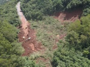 Confira atualização de Bloqueios totais e parciais de rodovias no Rio Grande do Sul