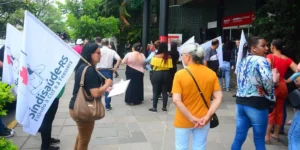 Sindisaúde-RS organiza protesto após Demissões em Massa no Instituto de Cardiologia