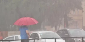 RS e mais 16 estados estão sob alerta para chuvas fortes e temporais no final de semana