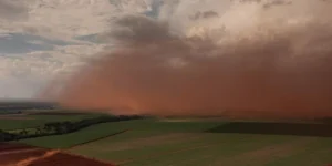 Nuvem de areia cobre céu de Ribeirão Preto e atinge cidades vizinhas