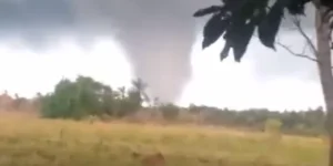 Estragos de Tempestade no Paraguai que chegará ao Sul do Brasil
