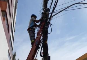 Capão da Canoa inicia Projeto Poste Limpo com participação da Viu Internet