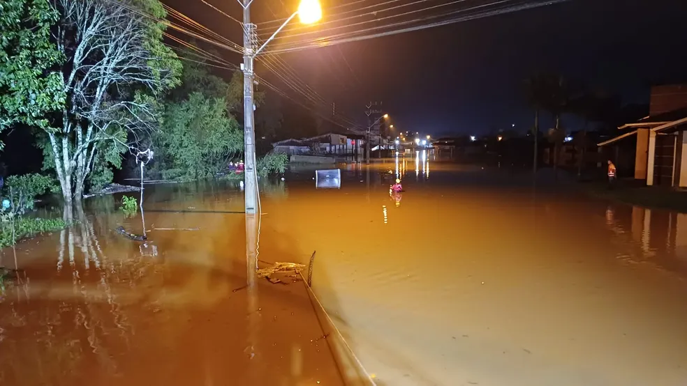 taio SC tem duas mortes, queda de granizo, enchentes e rodovias interditadas; FOTOS