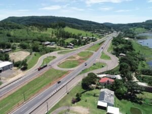 CCR ViaSul inicia obras de melhoria em acessos da BR-101