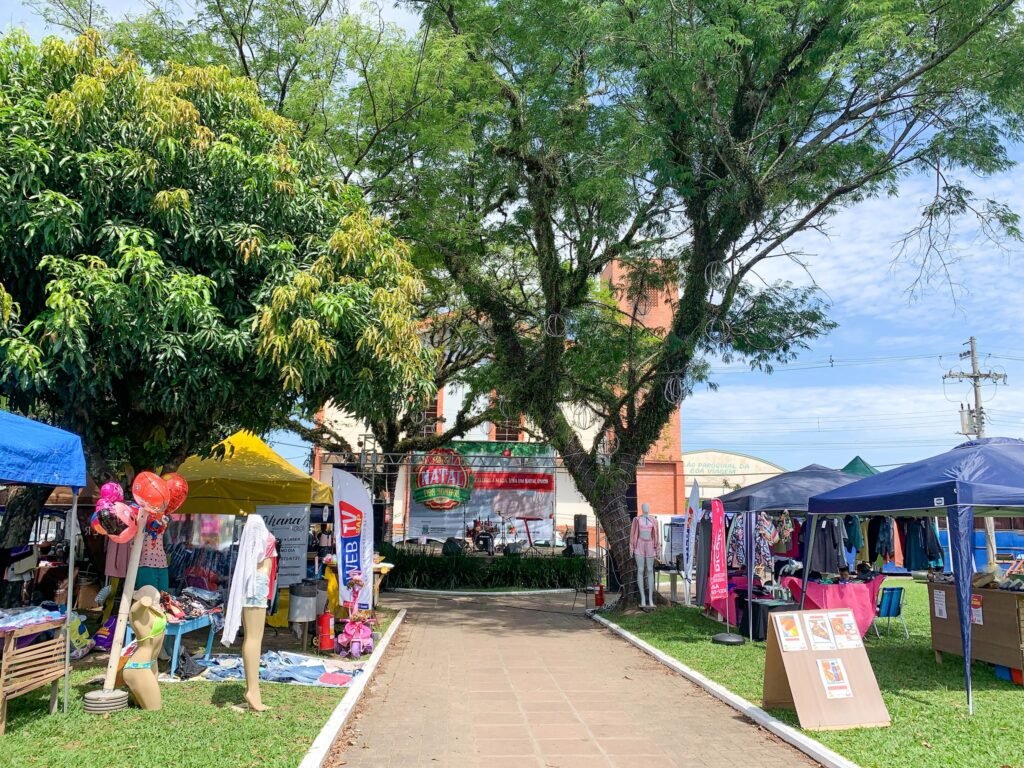 O Domingo Cultural Especial de Natal em SAP, na Praça da Boa Viagem, foi um sucesso, apesar do calor intenso. 4 412293914 751739293654237 2469847677498481163 n