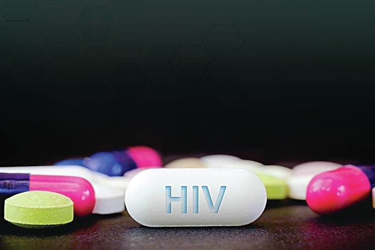 810162 Dia Mundial de Combate à AIDS: Uma luta que não terminou