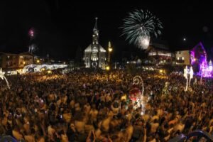 Virada do Ano em Gramado terá show na Rua Coberta e Espetáculo Pirotécnico no Centro da Cidade