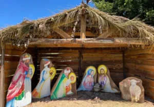 Maquiné realiza Natal na Praça