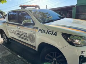 MULHER É ENCONTRADA MORTA DENTRO DE CASA EM OSÓRIO. SUSPEITA É CRIME DE FEMINICIDIO.