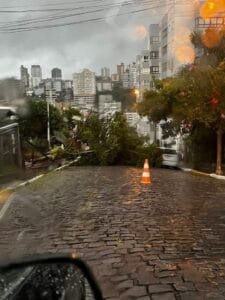Temporal com Fortes Ventos e Granizo é registrado em toda a Serra Gaúcha