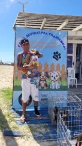 Um novo lar: Cãezinhos foram adotados na Feira promovida pelo Canil Municipal na Beira-Mar 🐶😍
