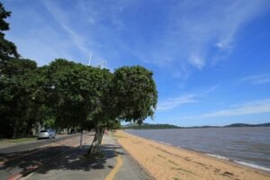 Calorão e tempo firme voltam ao RS depois de semana chuvosa