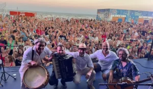 Os Fagundes fazem show na Casa Estação Verão do SESC em Tramandaí