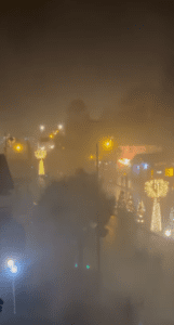 Com os ventos, vários bairros e áreas centrais de Gramado e Canela registram falta de energia elétrica!