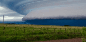 Vizinho do RS, Uruguai tem tempestade e vento de até 138Km/h