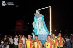 Fiéis prestam homenagens a Iemanjá e Nossa Senhora dos Navegantes em Tramandaí 🙏