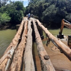 Começaram, neste mês, as obras na ponte entre as localidades de Catanduva Grande e Pinheirinhos