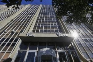 Hospitais ameaçam suspender atendimento a segurados do IPE Saúde