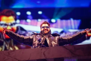 Com drones, fogos e muita música eletrônica, Alok faz o Planeta Atlântida pular