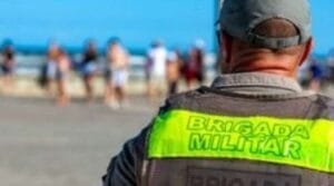 BM captura foragido por furtos na beira-mar de Tramandaí