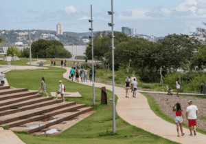 Sábado terá sol entre nuvens, em Carnaval de calor extremo no RS