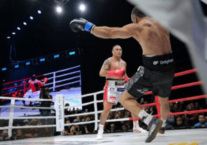 Popó atropela Bambam na luta principal do Fight Music Show 4