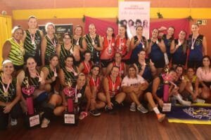 Liga feminina de vôlei encerra mês de atividades para o Dia da Mulher na Vila Olímpica, em Osório