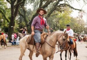 GRUPO DE MÚSICA GAÚCHA LANÇA MÚSICA EM HOMENAGEM AO PARTICIPANTE GAÚCHO DO BBB24