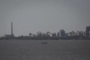 Com onda de calor, Quarta-feira será de tempo firme e alta temperatura no RS