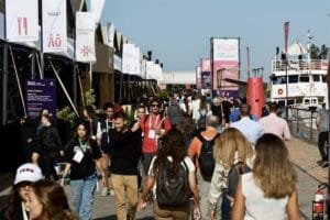 Último dia de South Summit começa ensolarado no Cais Mauá, e visitantes já destacam melhorias no evento