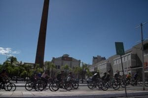 Pedal das Chaminés reúne ciclistas para tradicional passeio em homenagem ao aniversário de Porto Alegre