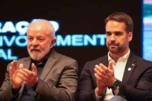 Em Porto Alegre, Lula promete que vai renegociar dívida do Rio Grande do Sul com a União