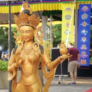 Três Coroas em Clima de Lozar