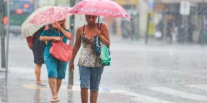 Frente fria avança e traz temporal de alto risco ao RS nesta Quinta-feira