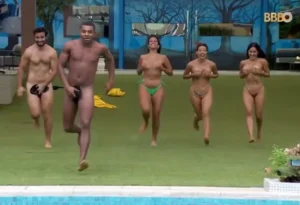 Grupo das fadas do ‘BBB 24’ tira a roupa e pula na piscina