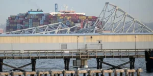 Socorristas procuram ao menos sete pessoas na água após queda de ponte em Baltimore, nos Estados Unidos