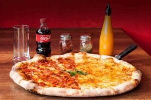 Pizzas despontam entre pedidos realizados por delivery