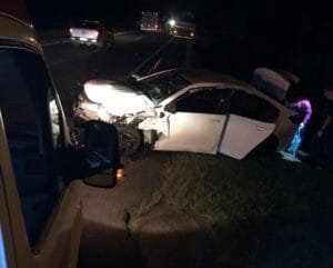 COLISÃO ENVOLVENDO CARRO E CAMINHÃO NO BAIRRO BOSQUES DO ALBATROZ EM OSÓRIO, DEIXA UMA PESSOA FERIDA