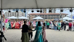 A programação do último dia do Capão Fest, começou na tarde deste domingo, (07) com muita dança.