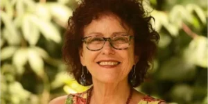 Justiça decreta prisão preventiva de donos de cães que atacaram escritora