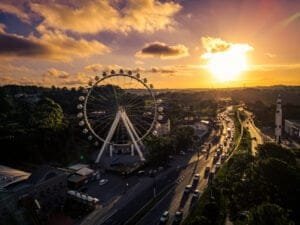 Roda Canela, primeira roda-gigante da região, será inaugurada este mês