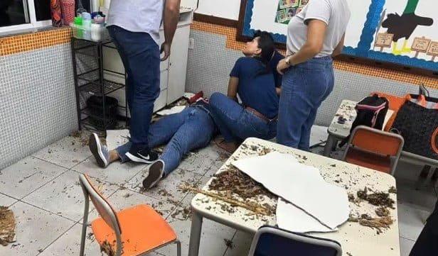 Chão cede e professora cai de uma sala a outra em escola particular no ES 1 Screenshot 1 4